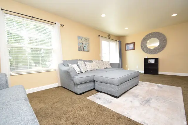324 W Mutton Hollow Rd, Kaysville, UT 84037 - #3