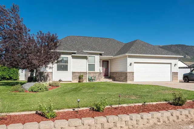 4426 N Utah Trl W, Enoch, UT 84721 - #3