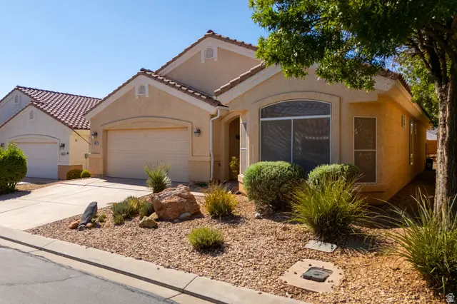 1448 W Summer Poppy Dr, Saint George, UT 84790 - #2