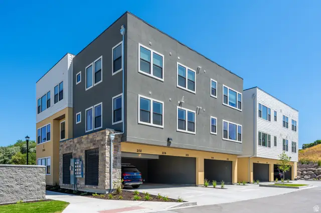 718 W W Blue Magic Ln S #S203, Midvale, UT 84047 - #2