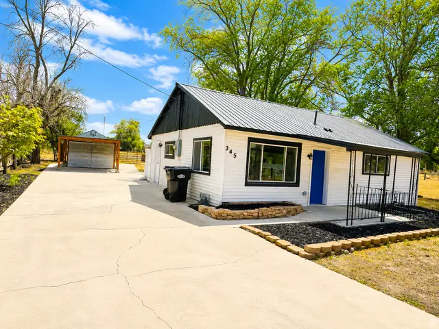 345 W Peach St S, Grantsville, UT 84029 - #3