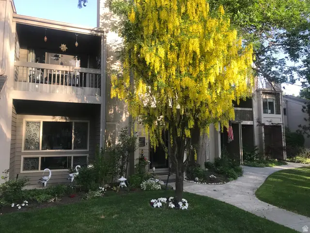 5651 S Park Place West E, Holladay, UT 84121 - #3