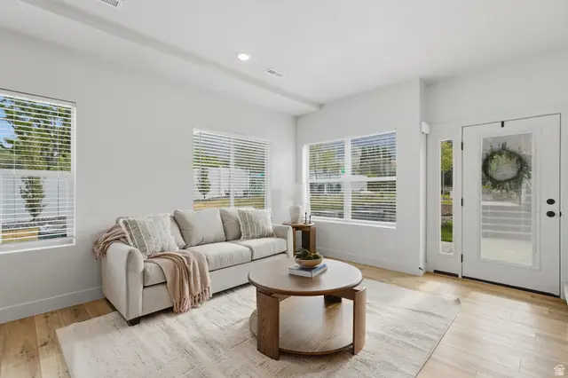 992 E 1250 S, Ogden, UT 84404 - #3