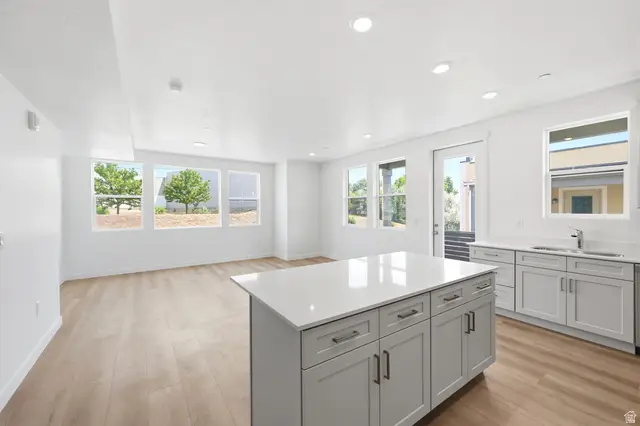 8333 S Iris Lumi Ln W #Q302, Midvale, UT 84047 - #2