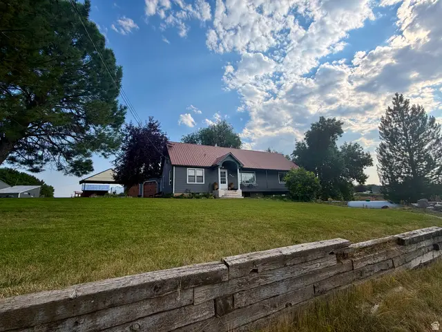 662 E Oneida St, Preston, ID 83263 - #1