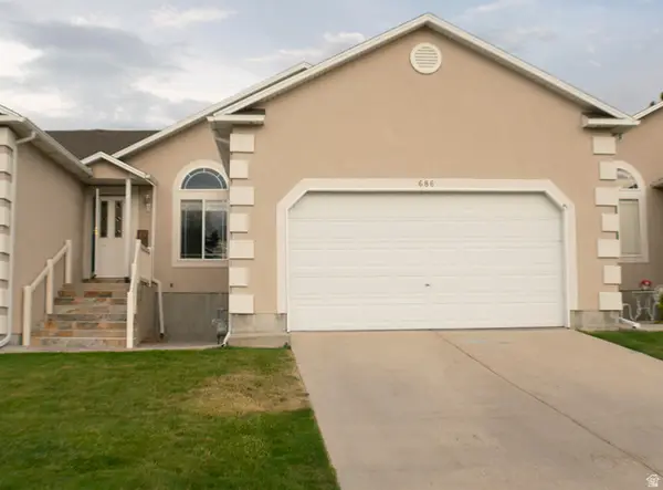 686 Greystone Way, Tooele, UT 84074