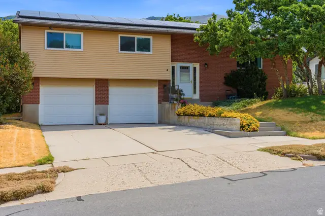 3059 N 2350 E, Layton, UT 84040 - #1