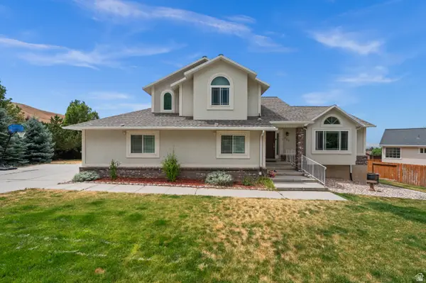 454 Deer Hollow Rd, Tooele, UT 84074