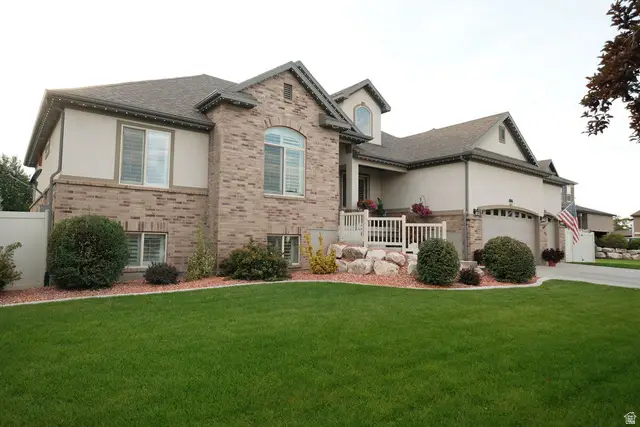 1806 S 3525 W Cir W, Syracuse, UT 84075 - #2
