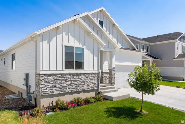 4976 W Escalante Ln, Mountain Green, UT 84050 - #2