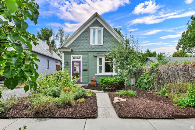 1122 E Bueno Ave S, Salt Lake City, UT 84102 - #1