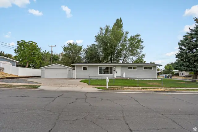 389 W 1425 N, Sunset, UT 84015 - #3
