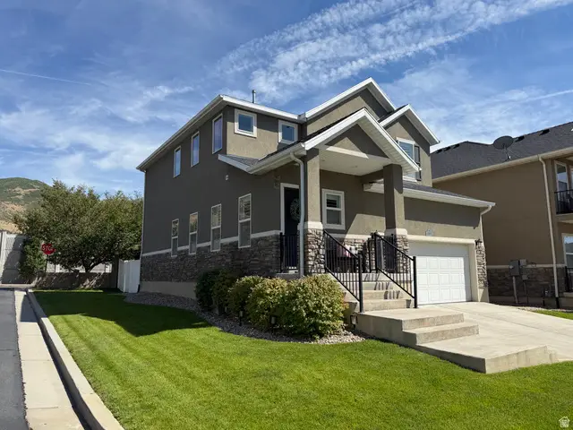 1053 Blackstone Dr, Fruit Heights, UT 84037 - #1