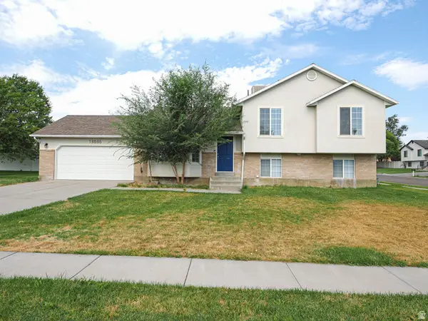 13036 S Quincee Ct, Riverton, UT 84065