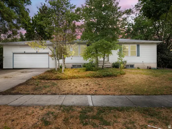 339 Carol Dr, Layton, UT 84041