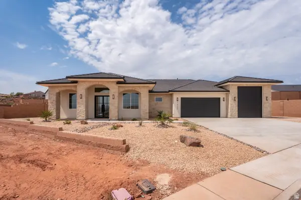 1927 N Rimview Dr, Washington, UT 84780