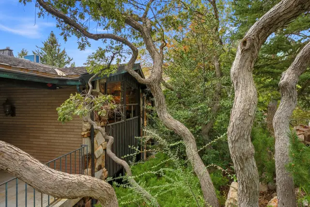 4434 S Covecrest Dr, Millcreek, UT 84124 - #2