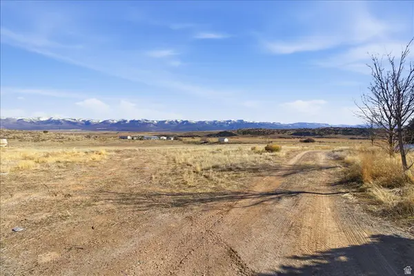 4250 E 17500 N, Moroni, UT 84646
