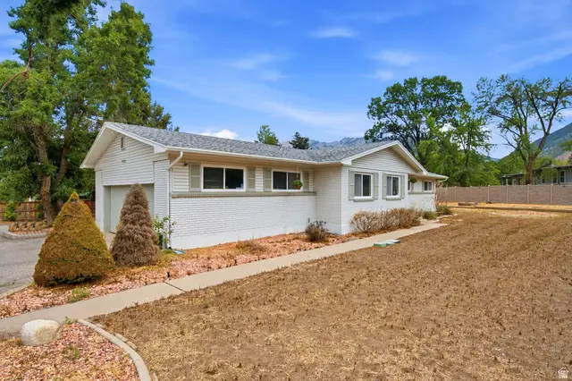 2315 E Creek Rd, Sandy, UT 84093 - #3