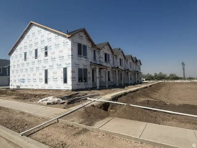 2260 W 1400 N #176, Farr West, UT 84404 - #1