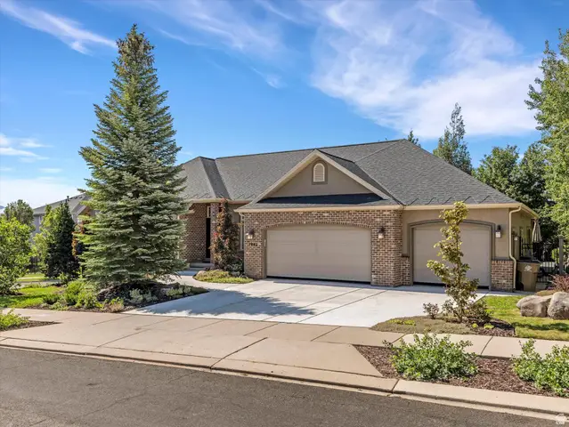 1942 E Vista Ridge Ct, Draper, UT 84020 - #2