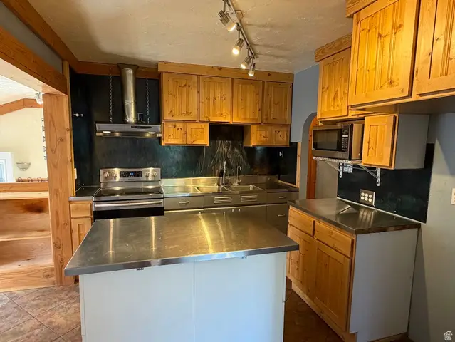 113 E Wilson Ave, Salt Lake City, UT 84115 - #3