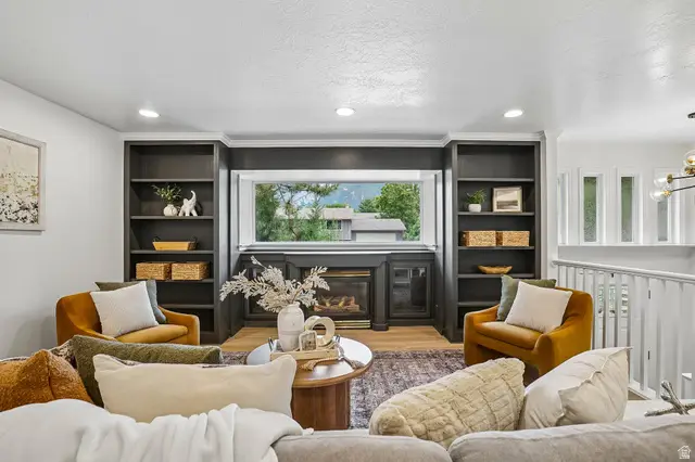 10888 S Granite Dr, Sandy, UT 84094 - #2