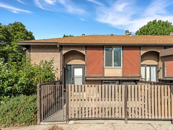 5677 S Aspen Ct E, South Ogden, UT 84403