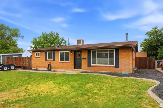 676 N Ann St W, Clearfield, UT 84015 - #2