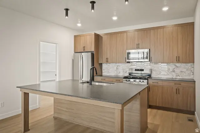 4068 S Lucy Ln #11, Roy, UT 84067 - #2