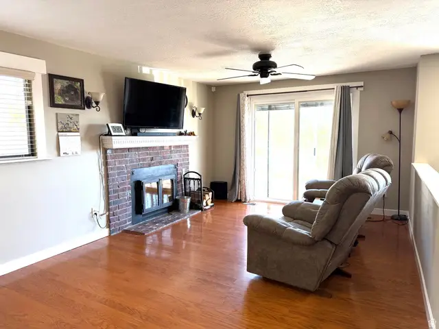 422 E 3350 N, North Ogden, UT 84414 - #3