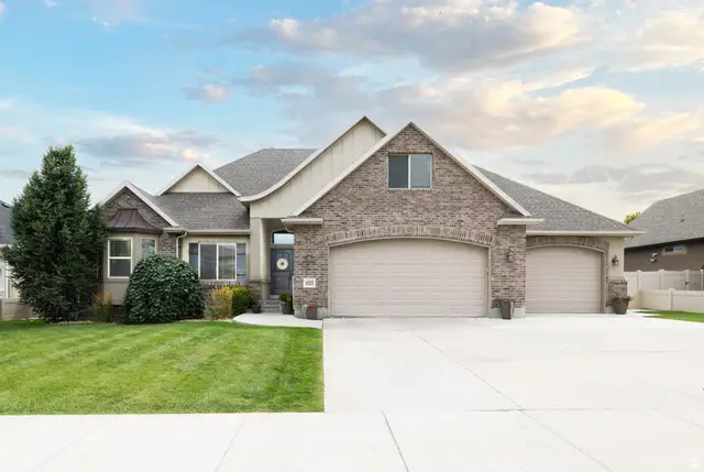 1623 W Hunters Cir, South Jordan, UT 84095 - #1