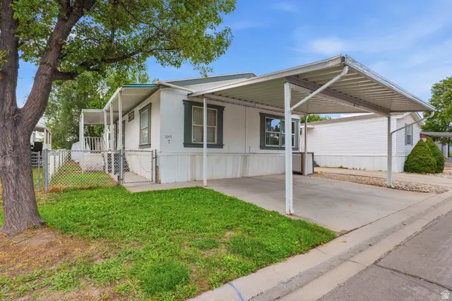 1245 W Rock River Rd, West Valley City, UT 84119 - #2