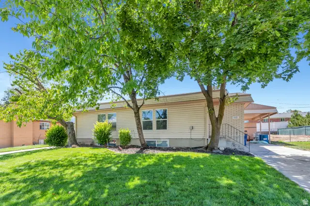 1026 E Perrywill Ave, Salt Lake City, UT 84124 - #3