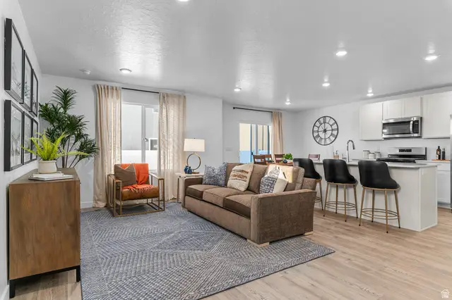 1926 E Corriente Dr #1300, Salem, UT 84653 - #1