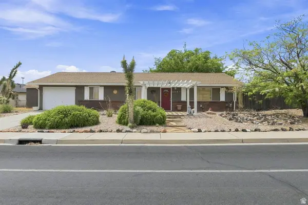 2597 Canyon View Dr, Santa Clara, UT 84765