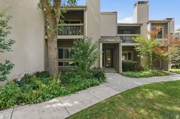 5647 S Park Pl E, Holladay, UT 84121