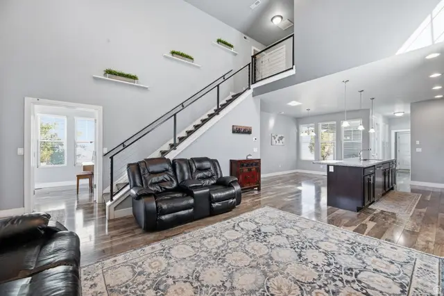 5038 W South Jordan Pkwy, South Jordan, UT 84009 - #2