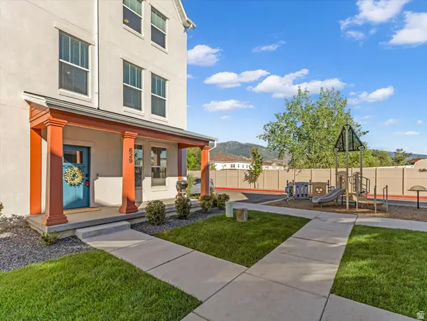 629 N Autumn Ash Cir W, Kaysville, UT 84037