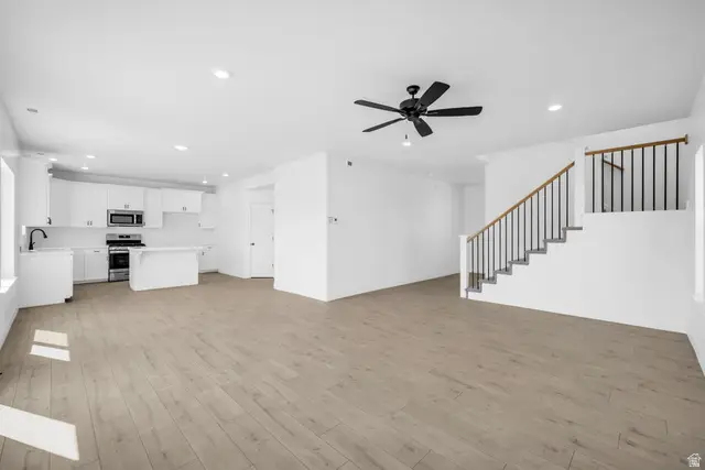 521 W 1850 N, Harrisville, UT 84404 - #3