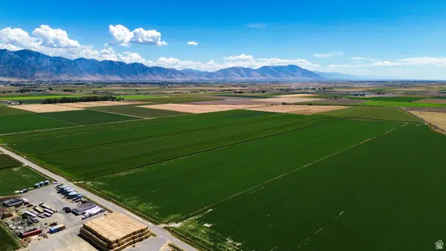 7220 W Cropley Rd, Elwood, UT 84337 - #2