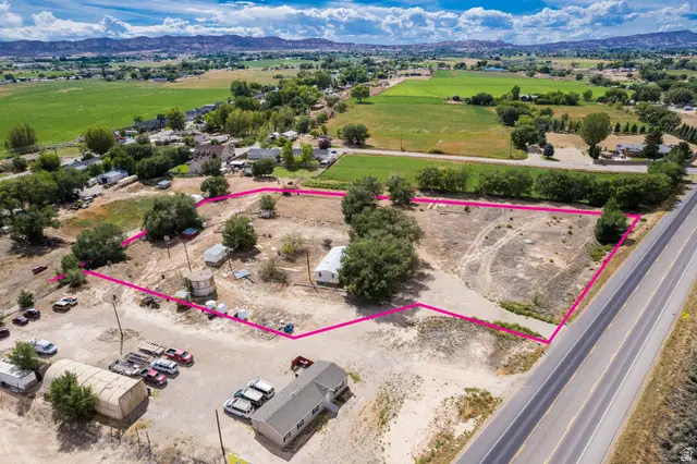 2308 E Highway 40, Naples, UT 84078 - #1