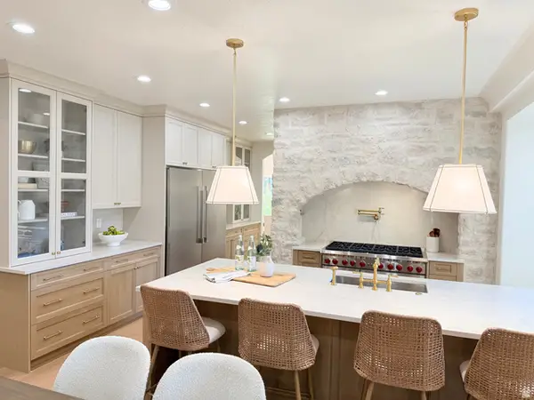1938 E Vintage Woods Ct S, Holladay, UT 84117