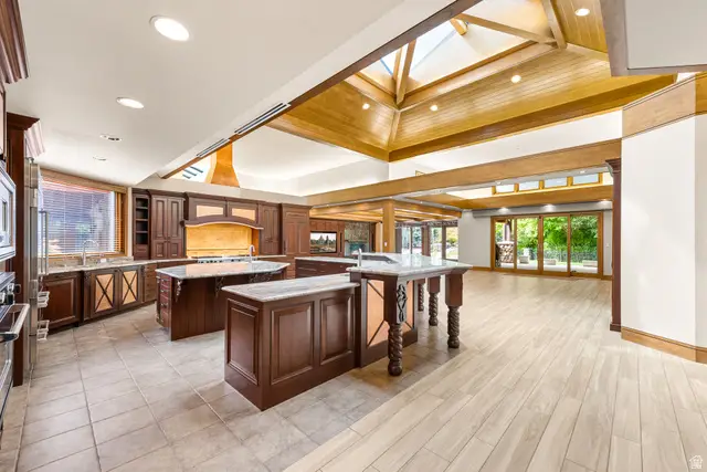 6288 S S Moffat Farm Ln, Murray, UT 84121 - #3