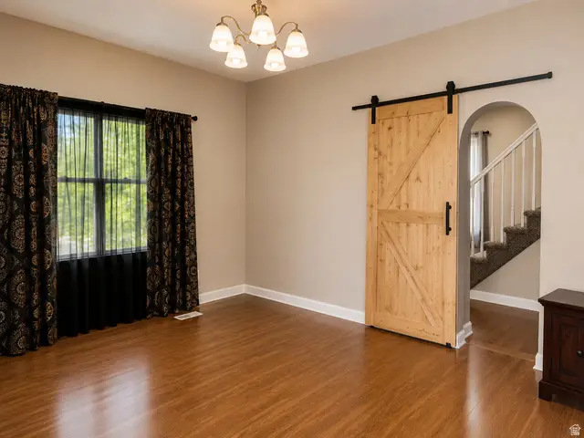 579 E Cross St, Ogden, UT 84404 - #2