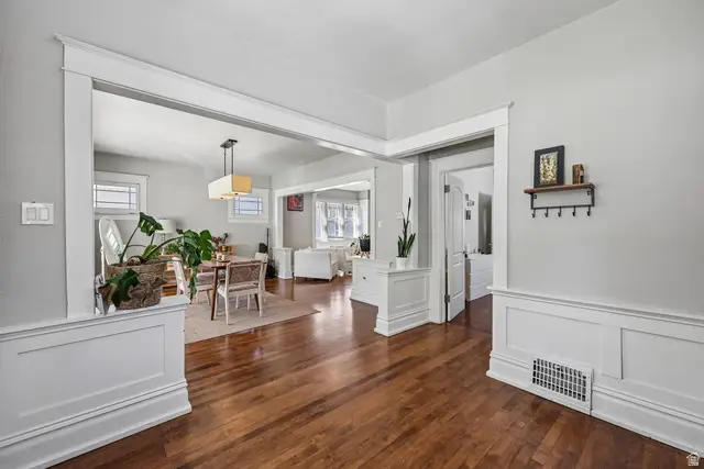 552 S 1200 E, Salt Lake City, UT 84106 - #3