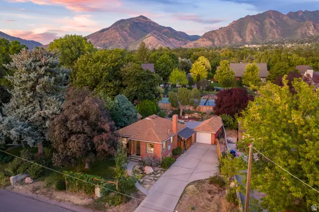 4507 S Russell St E, Holladay, UT 84117 - #2