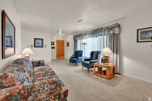 3876 S 2050 W, Roy, UT 84067 - #2