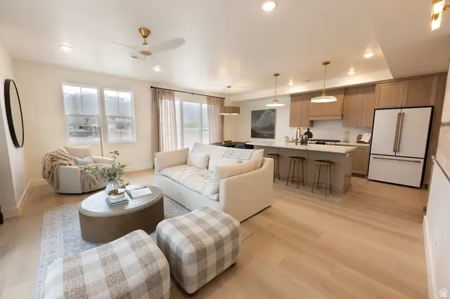1478 N Pleasantview Dr #10, Kaysville, UT 84037 - #2