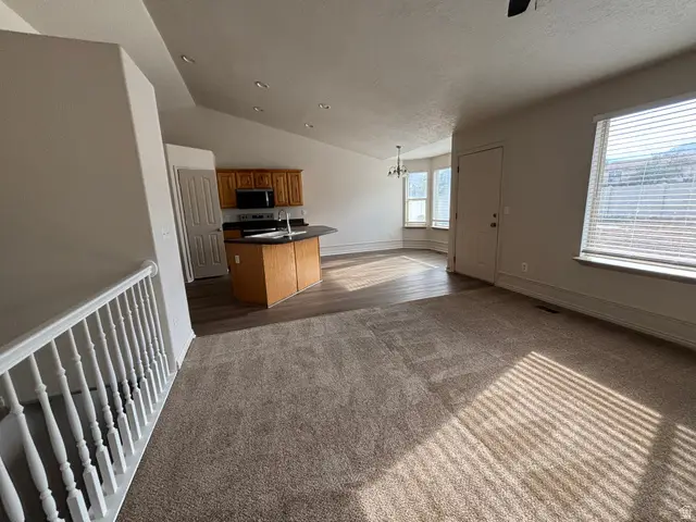 6364 W Dillan Cir, Herriman, UT 84096 - #3